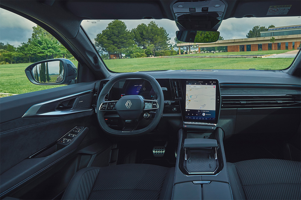 El interior del Alpine respira calidad y una buena lectura de su instrumentación,